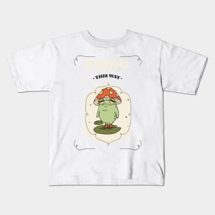 Frog this way Kids T-Shirt